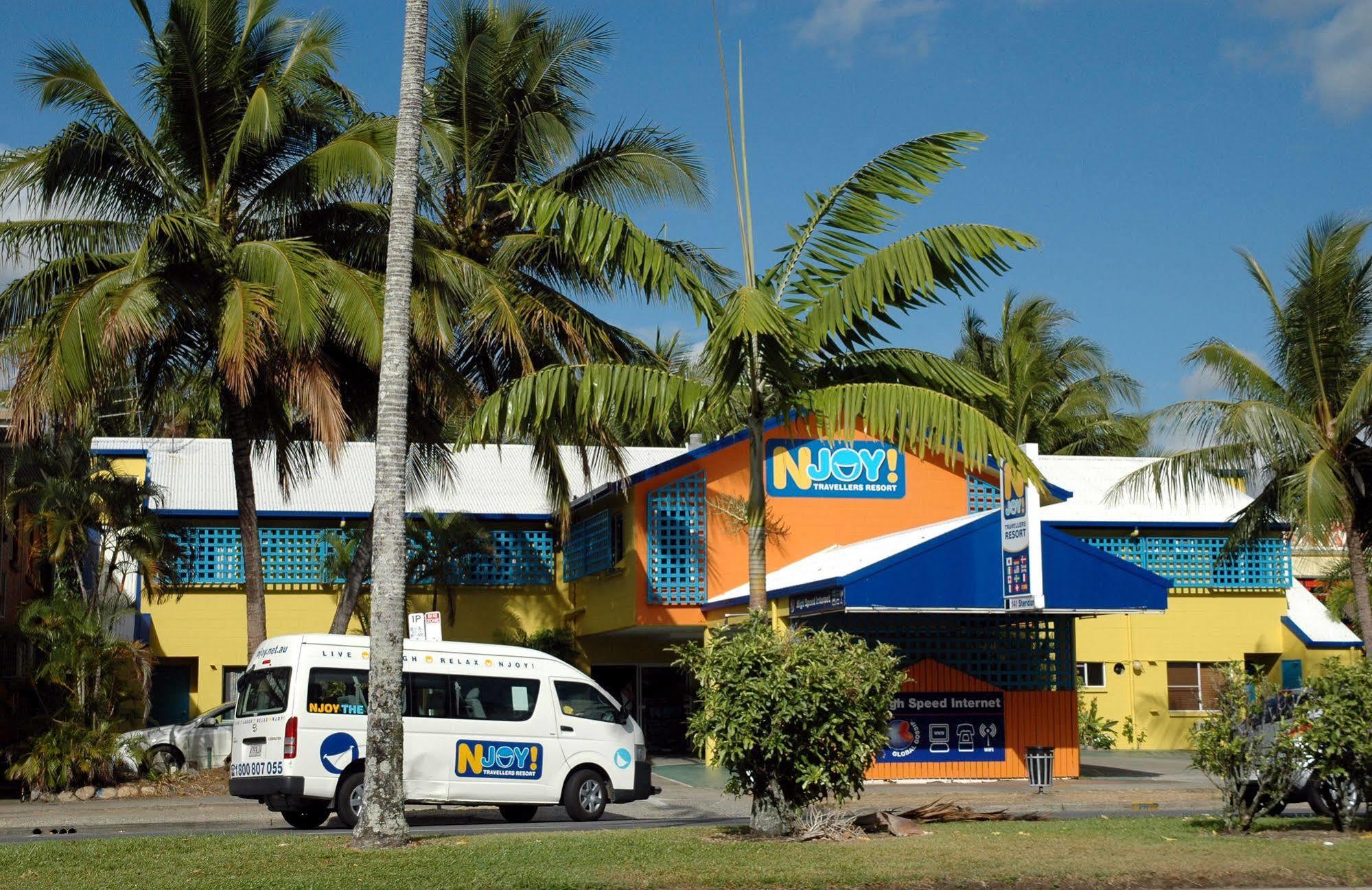 Mad Monkey Village Cairns Exterior foto